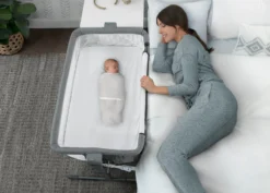 Delta Children Close2Me Bedside Baby Bassinet 16 Delta Children Close2Me Bedside Baby Bassinet -Delta Children Sales Store 24002 2012 Delta Close2Me Bassinet Lifestyle 02 scaled