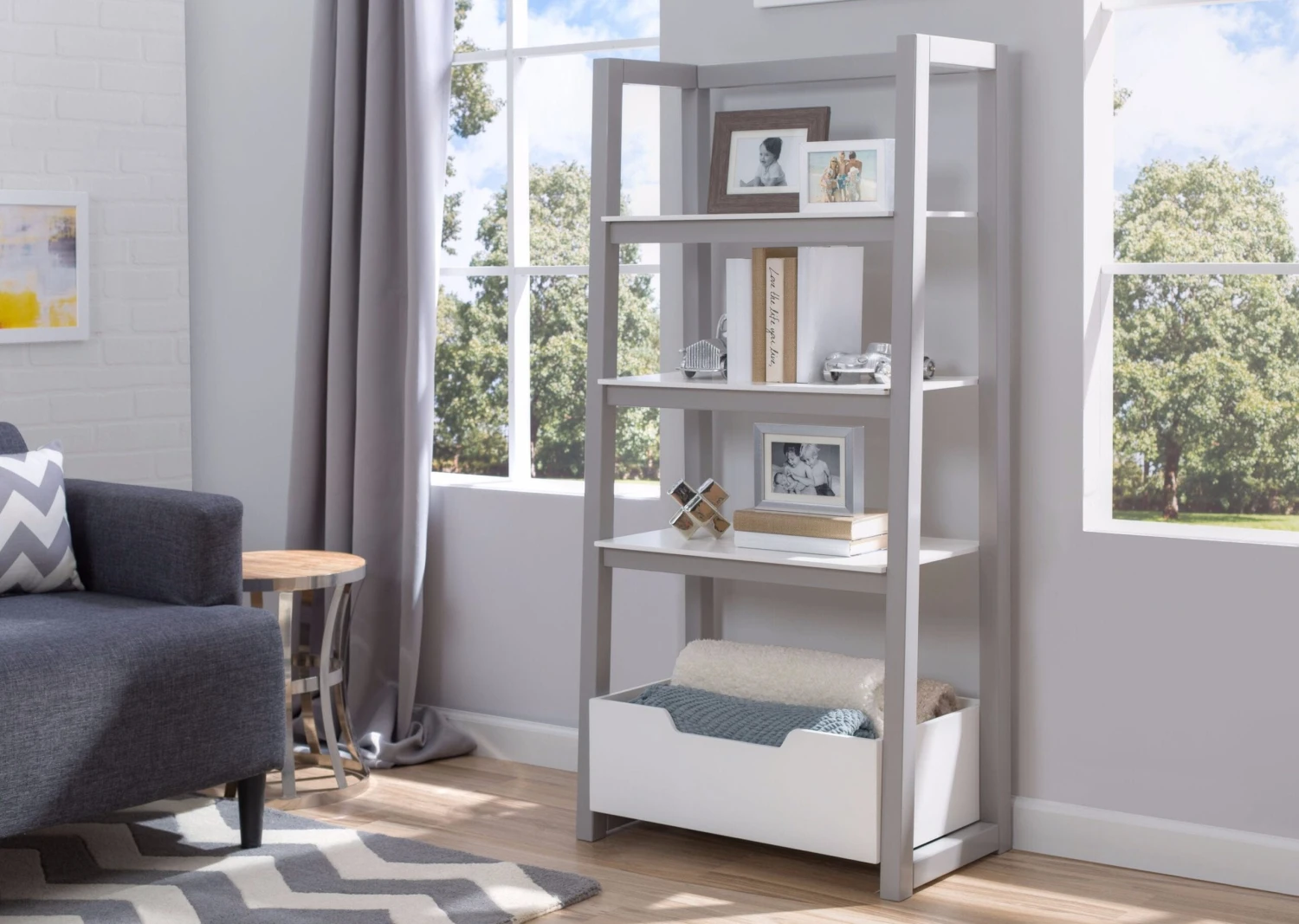 Delta Children Gateway Ladder Shelf 2 Delta Children Gateway Ladder Shelf - Image 2