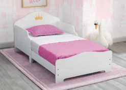 Delta Children Princess Crown Wood Toddler Bed