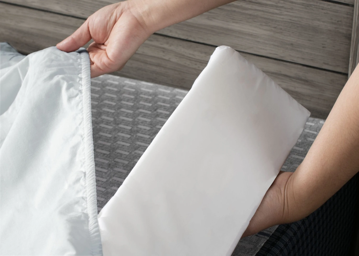 Delta Children Extra Long Foam Bedrail Bumper 6 Delta Children Extra Long Foam Bedrail Bumper - Image 6