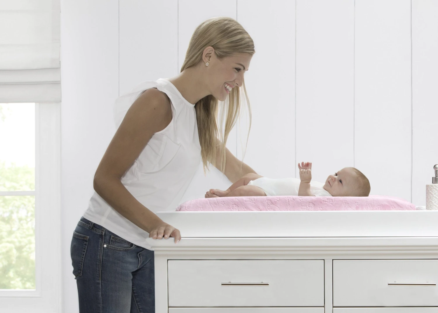 Perfect Sleeper Contoured Changing Pad With Plush Cover 6 Perfect Sleeper Contoured Changing Pad With Plush Cover - Image 6