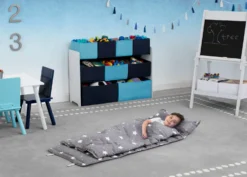 Delta Children Nap Mat With Included Pillow And Blanket For Toddlers And Kids 30 Delta Children Nap Mat With Included Pillow And Blanket For Toddlers And Kids -Delta Children Sales Store N062802 3400 napmat dustyskies lifestyle 01 scaled