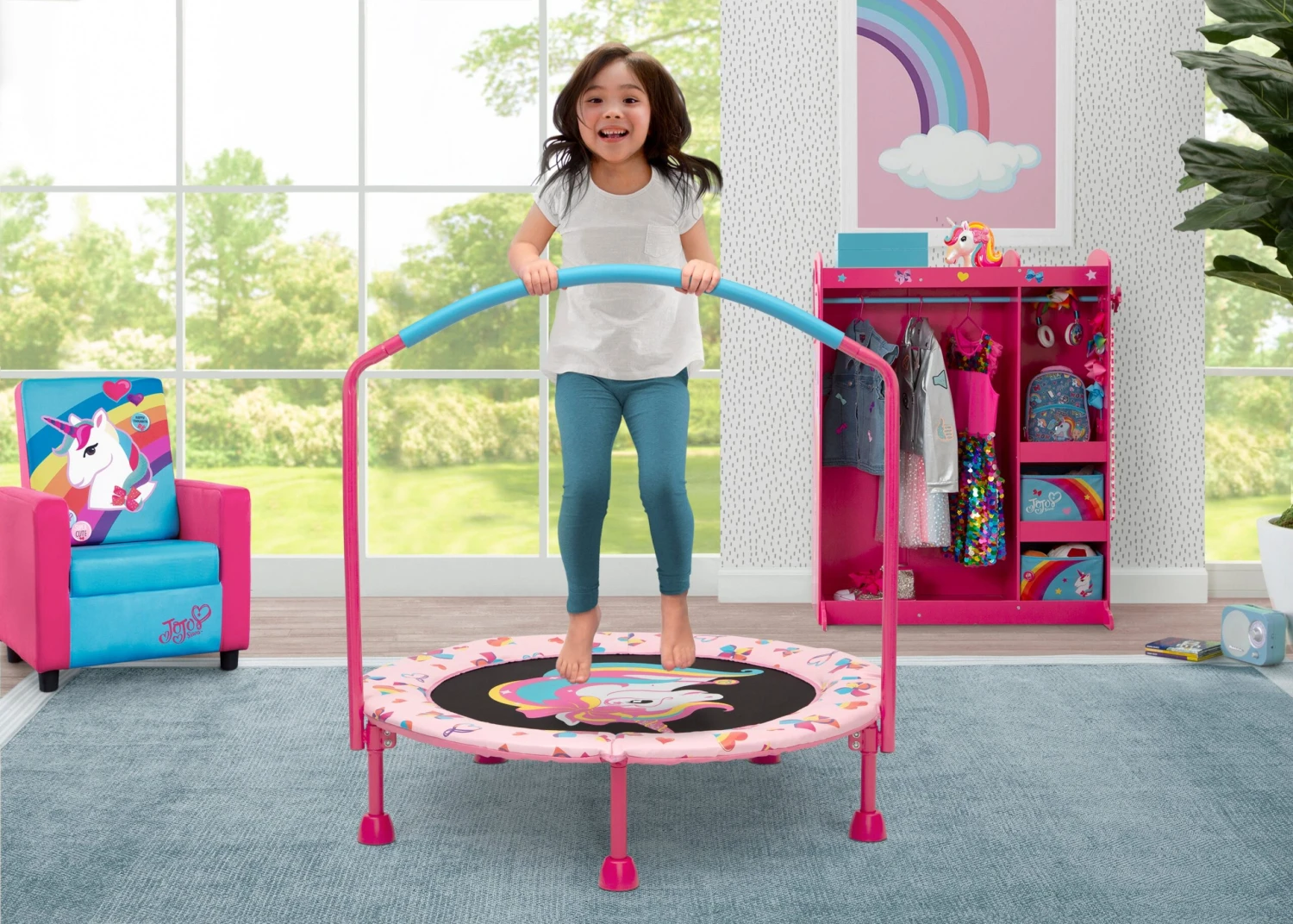 Delta Children JoJo Siwa 3-Foot Trampoline 1 Delta Children JoJo Siwa 3-Foot Trampoline