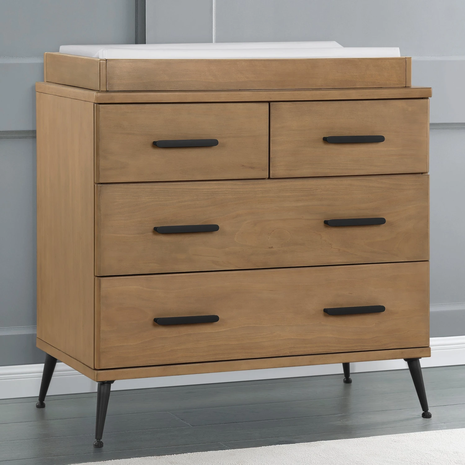 Delta Children Sloane 4 Drawer Dresser With Changing Top 17 Delta Children Sloane 4 Drawer Dresser With Changing Top - Image 17