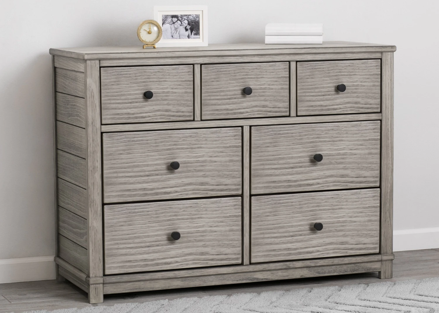 Monterey 7 Drawer Dresser 9 Monterey 7 Drawer Dresser - Image 9
