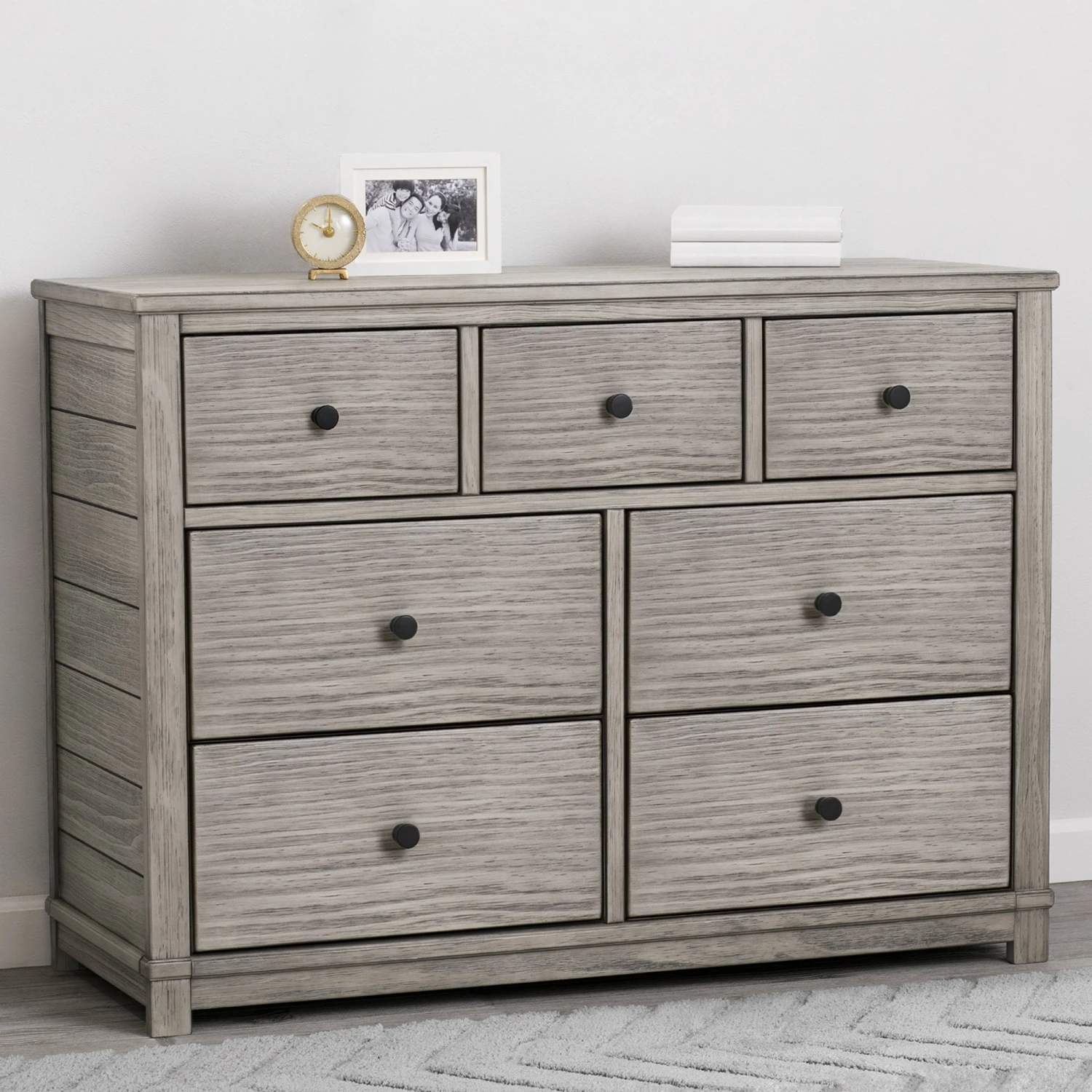 Monterey 7 Drawer Dresser 8 Monterey 7 Drawer Dresser - Image 8