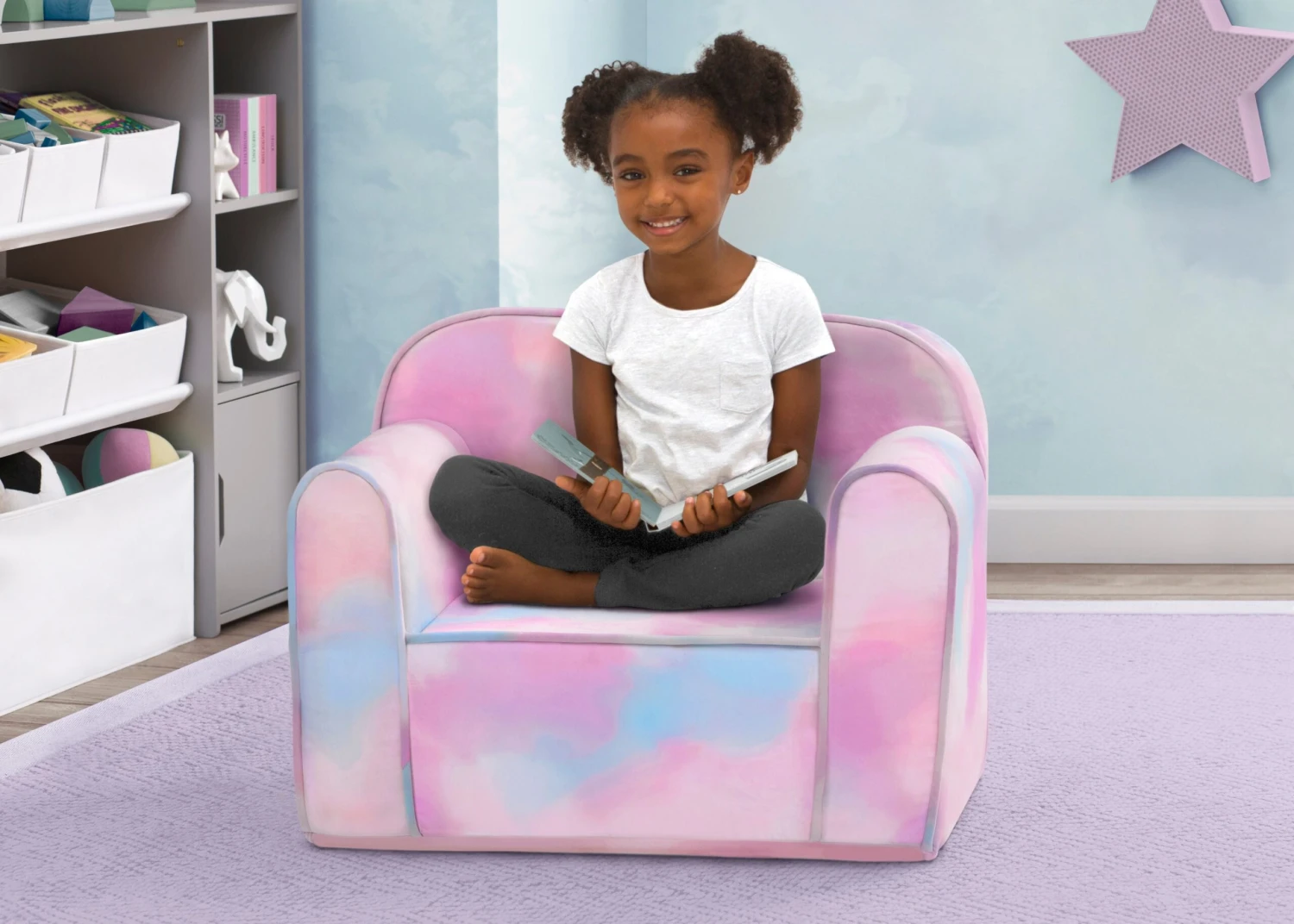 Delta Children Cozee Tie-Dye Chair For Kids 1 Delta Children Cozee Tie-Dye Chair For Kids