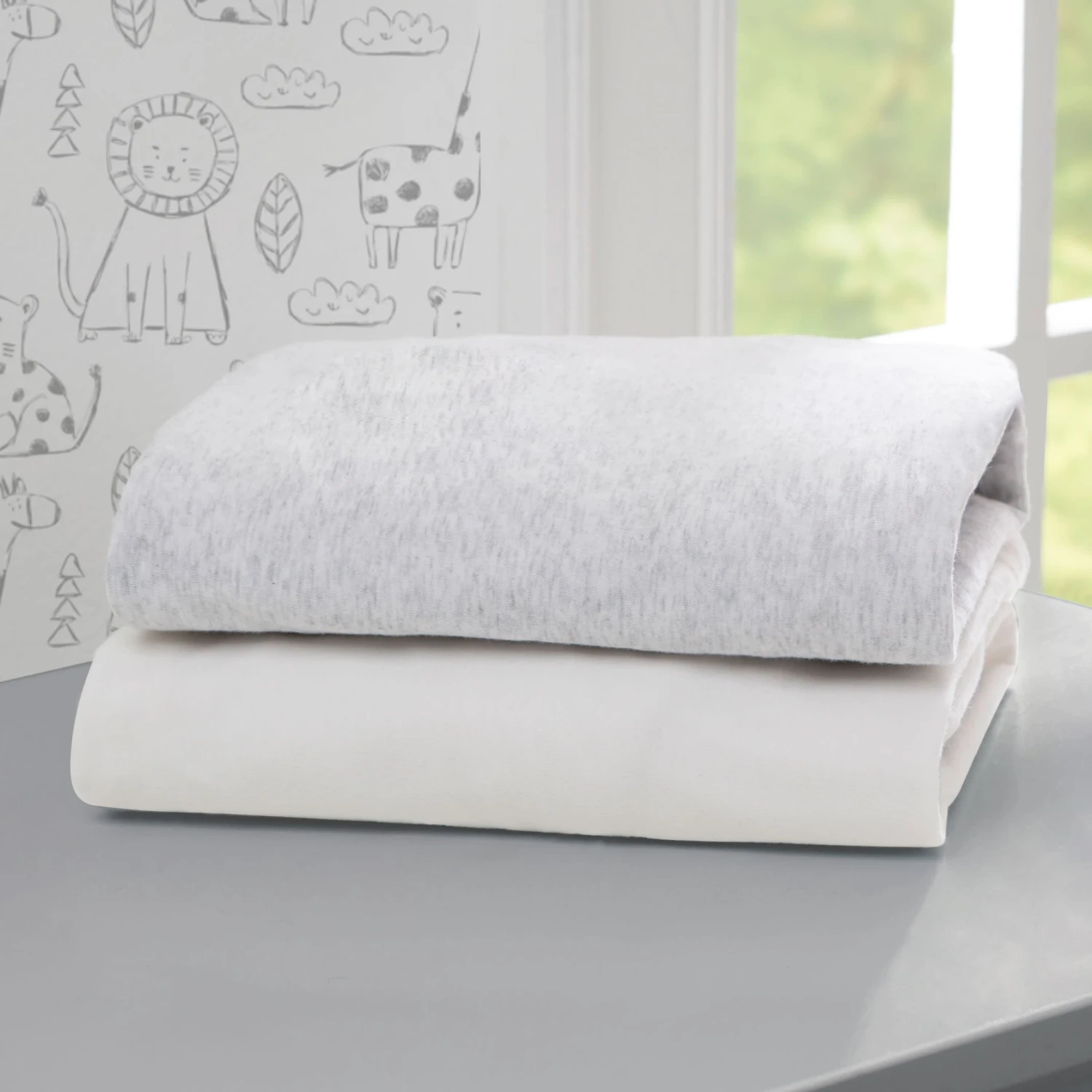 Delta Children Fitted Crib Sheets - 2 Pack, White & Heather Grey 6 Delta Children Fitted Crib Sheets - 2 Pack, White & Heather Grey - Image 6