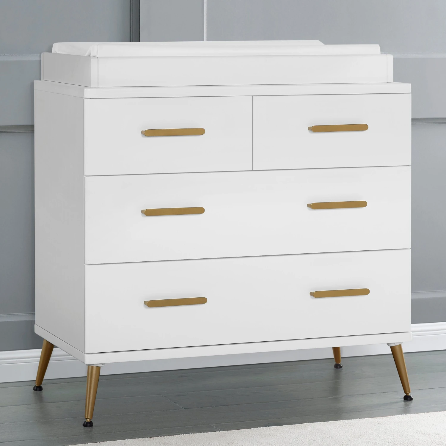 Delta Children Sloane 4 Drawer Dresser With Changing Top 16 Delta Children Sloane 4 Drawer Dresser With Changing Top - Image 16