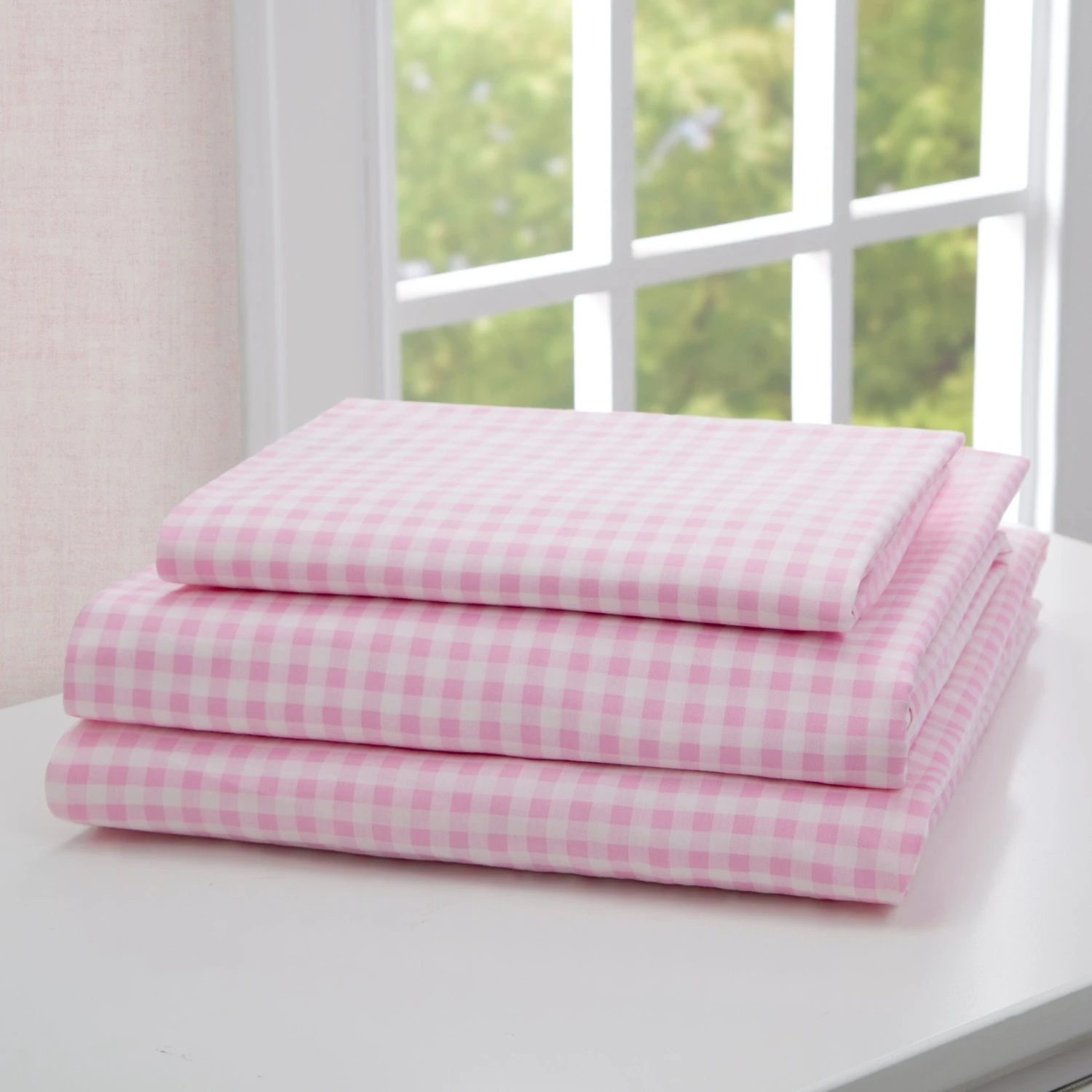 Delta Children Pink Gingham 3-Piece Twin Sheet Set 6 Delta Children Pink Gingham 3-Piece Twin Sheet Set - Image 6