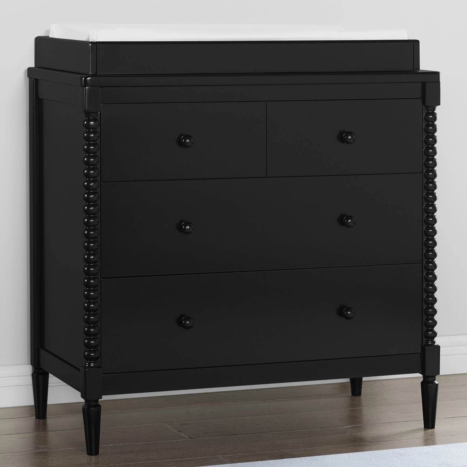 Delta Children Saint 4 Drawer Dresser With Changing Top 1 Delta Children Saint 4 Drawer Dresser With Changing Top